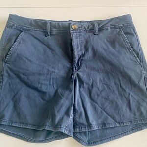 American Eagle Women’s Midi Navy Blue Khaki Shorts Size 12